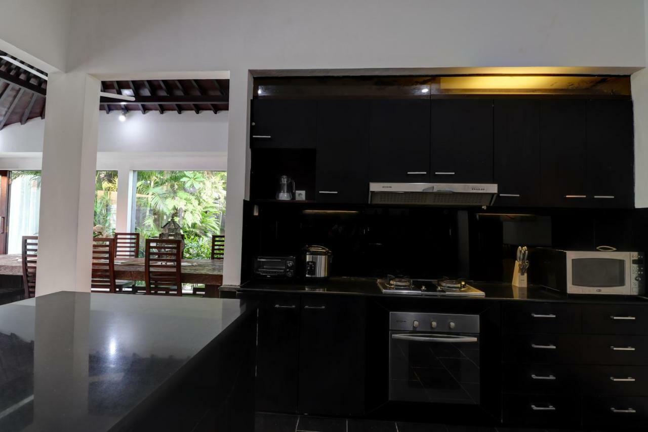 Casa Priya Canggu Экстерьер фото